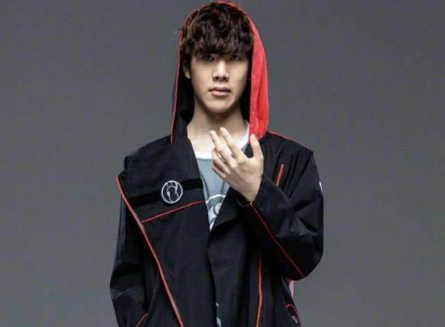 外媒发布LOL全球战力排行榜：T1第一 V5第二